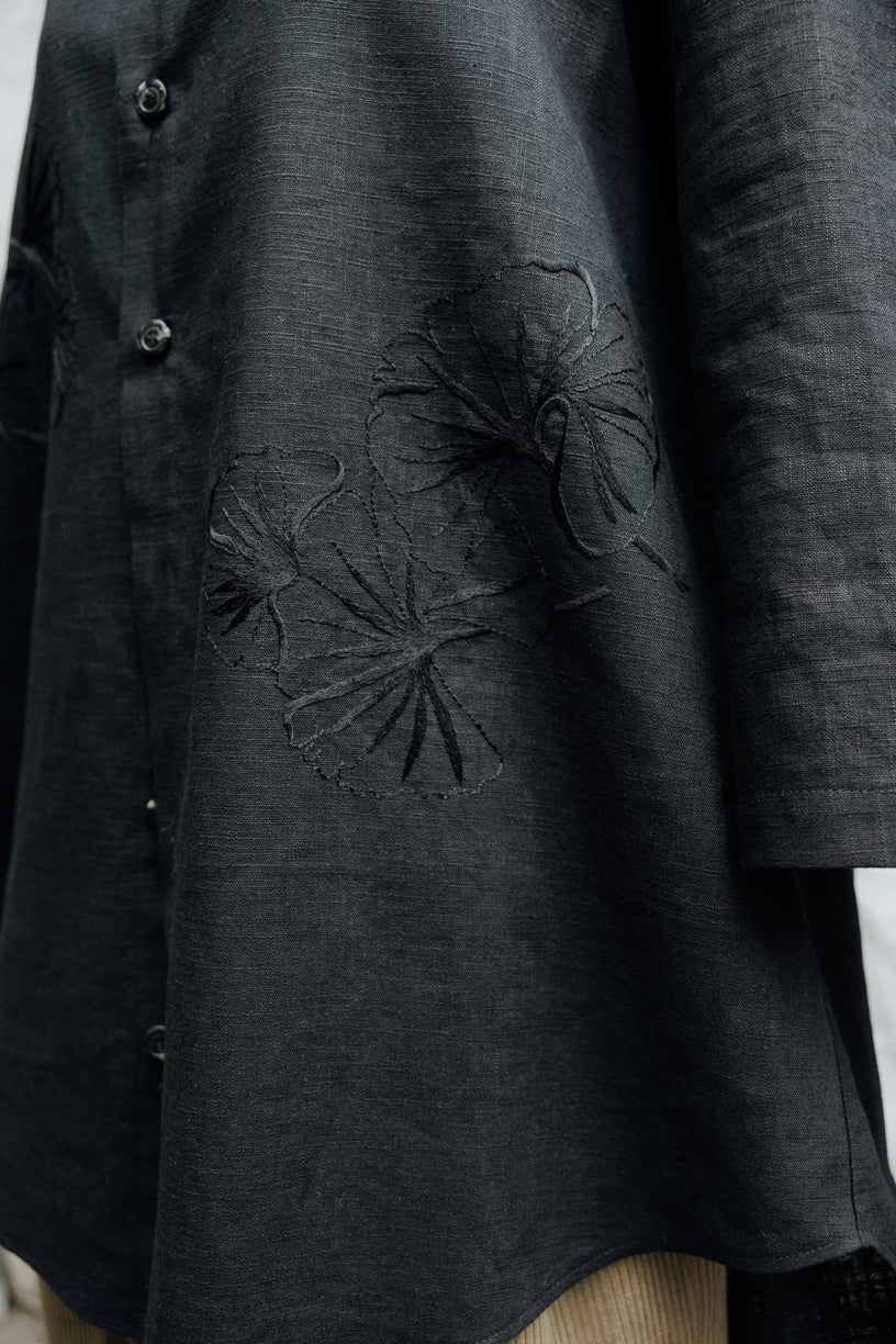 Chemise double broderie au fil de soie noir