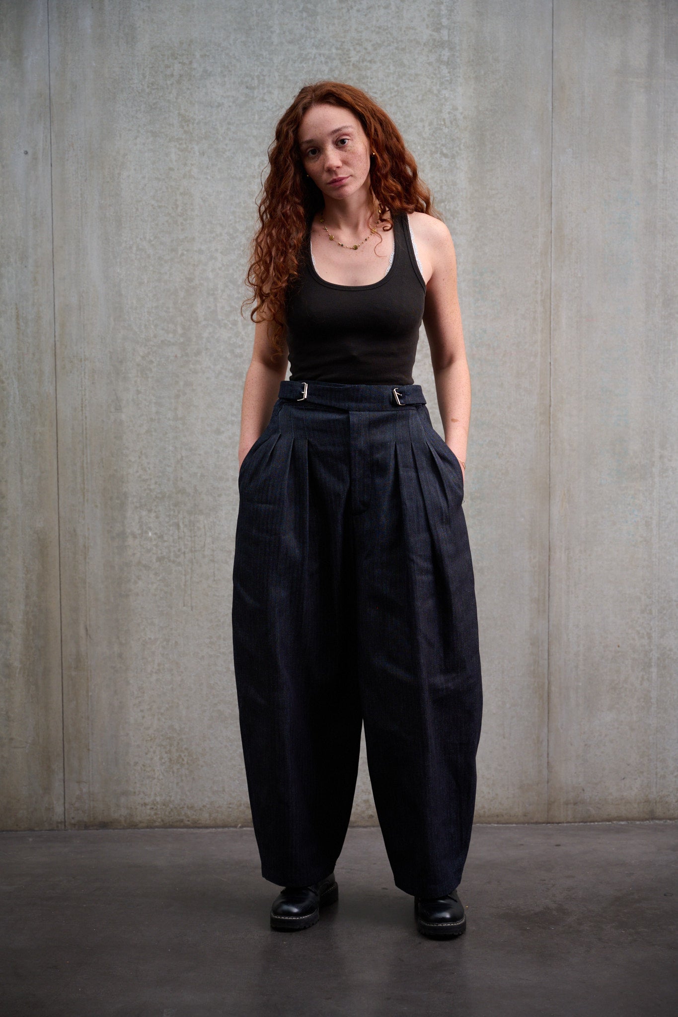 Pantalon circulaire en denim rayé