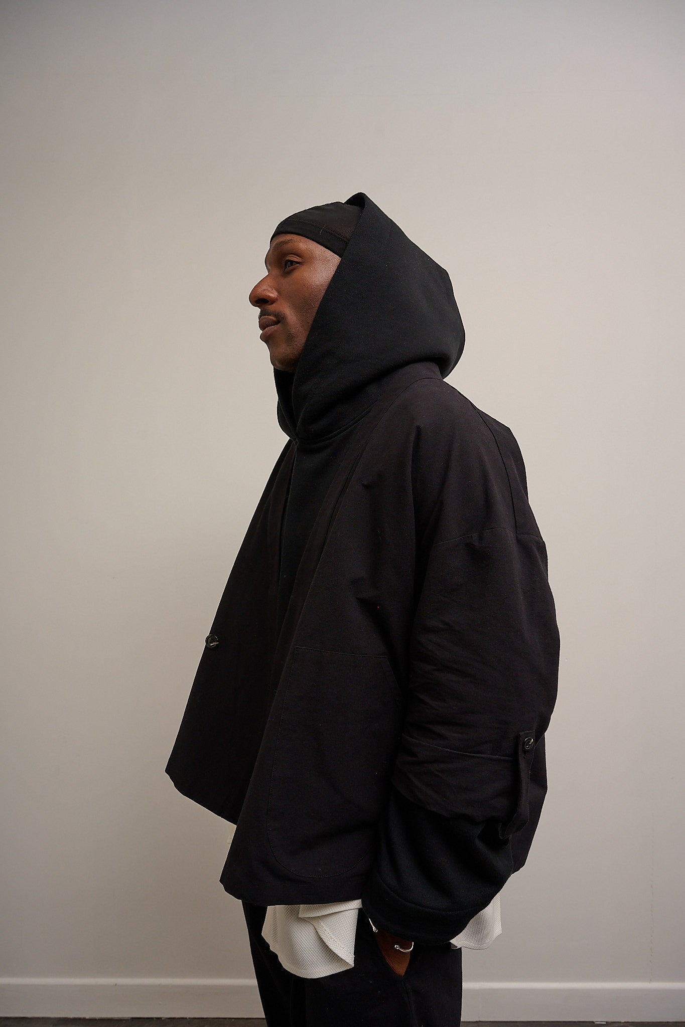 Hoodie Mino noir en molleton