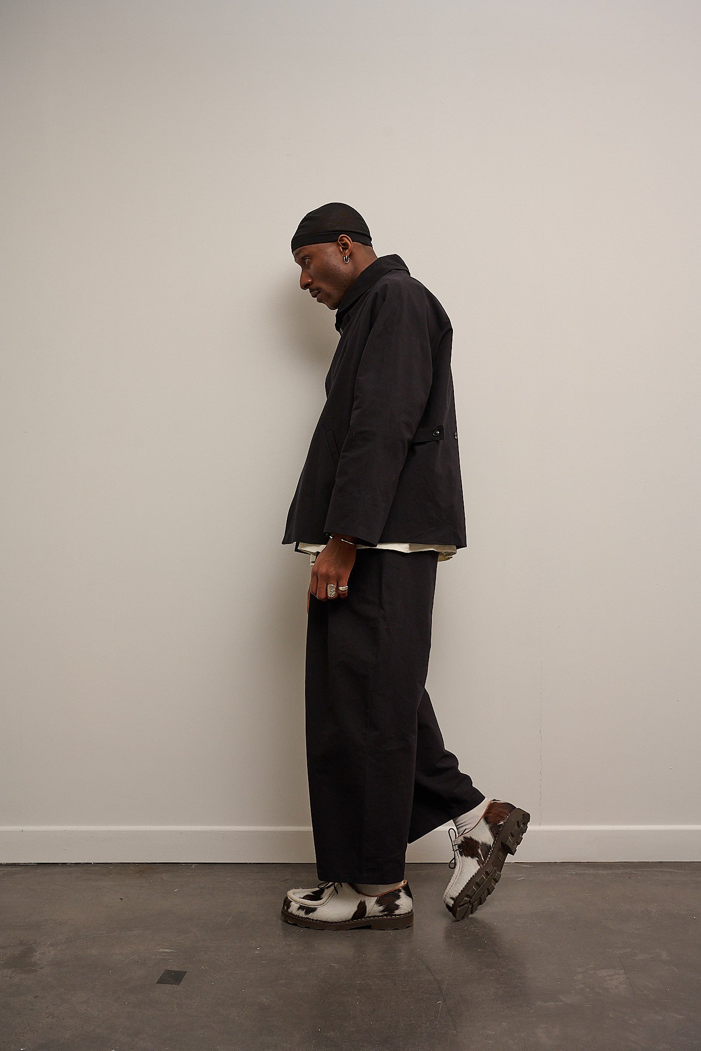 Black circular washi pants