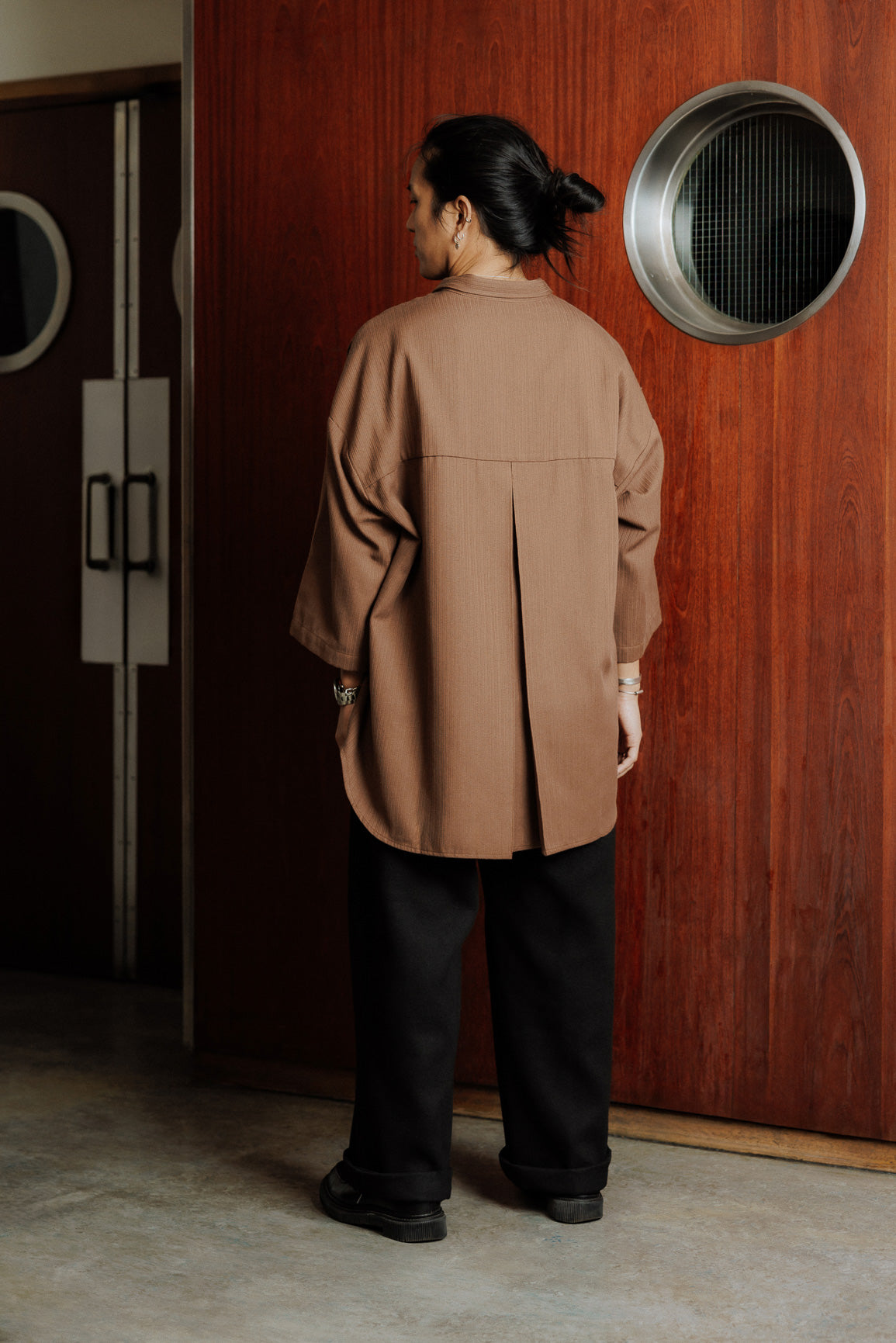 Brown rounded herringbone shirt