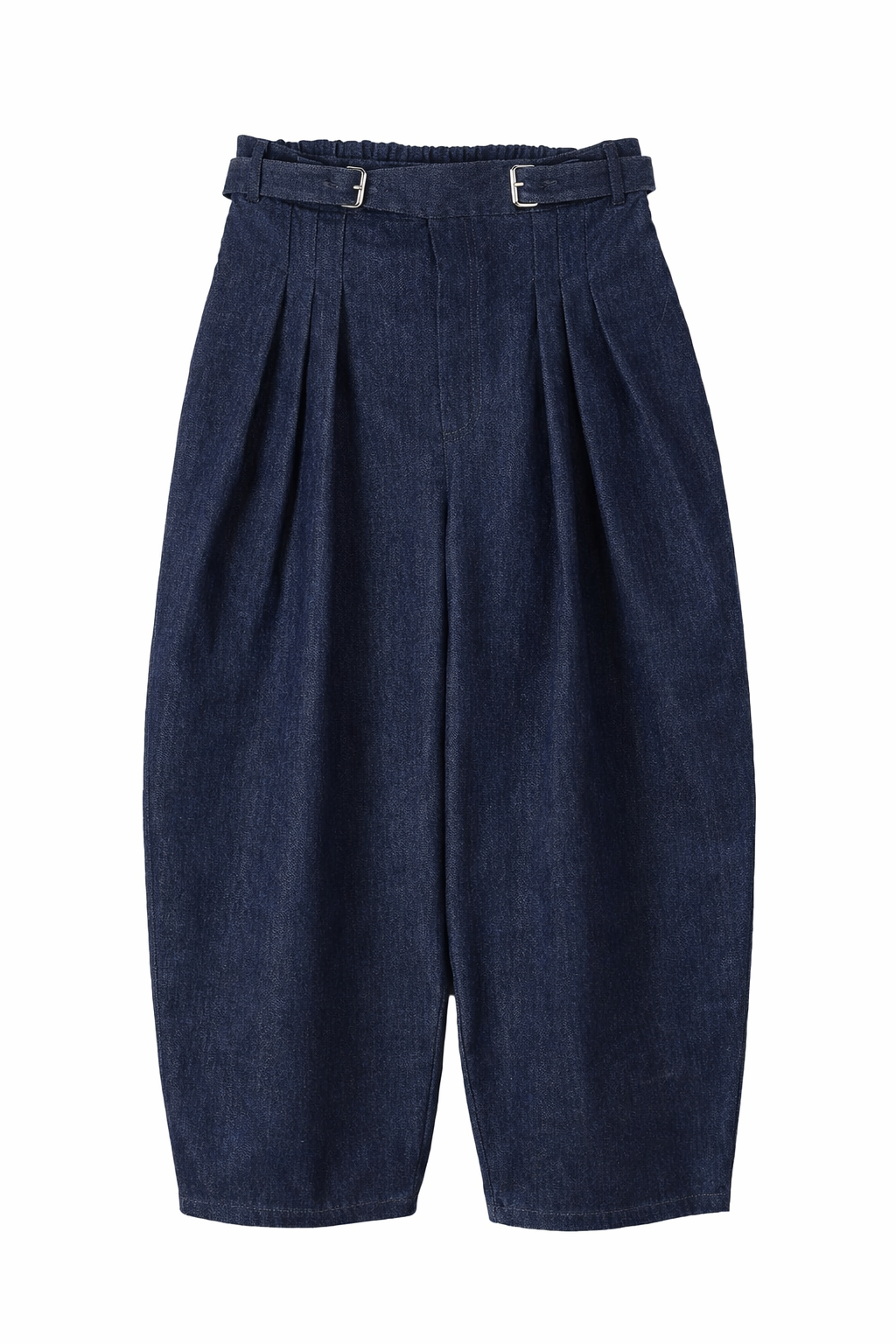 Pantalon circulaire Aïdama, coupe ballon en denim brut. Vue de face sur fond blanc.